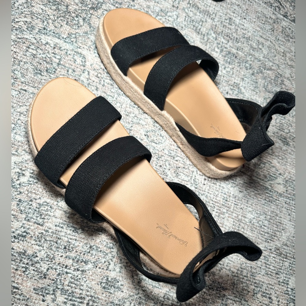 Platform heel size 9